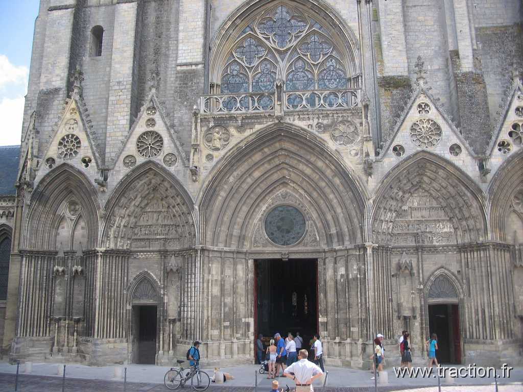 07_Bayeux (6).JPG - 2013, nos vacances en Normandie, la cathédrale de Bayeux